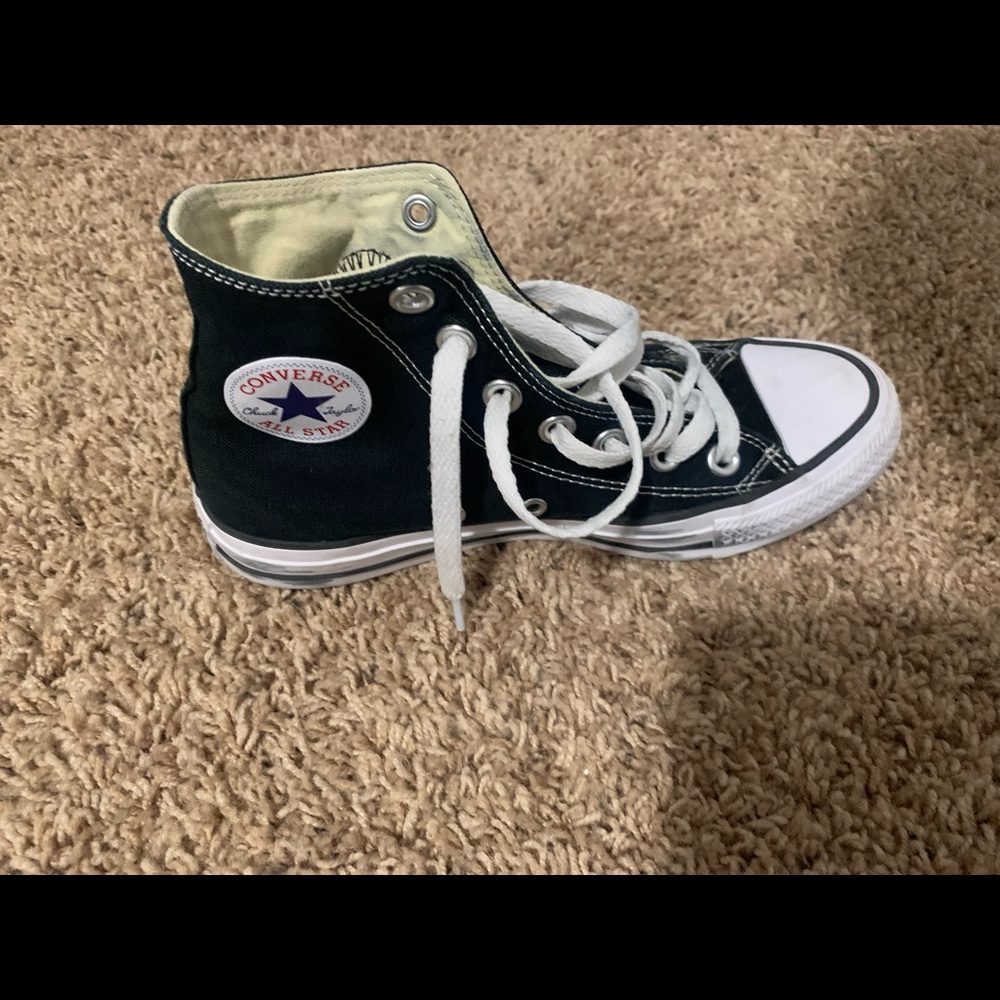 BLACK CONVERSE